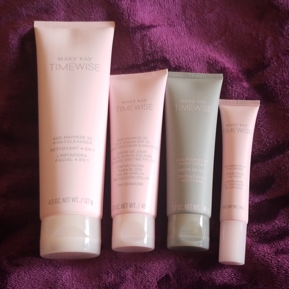 Mary Kay Other - MARY KAY TIMEWISE SET